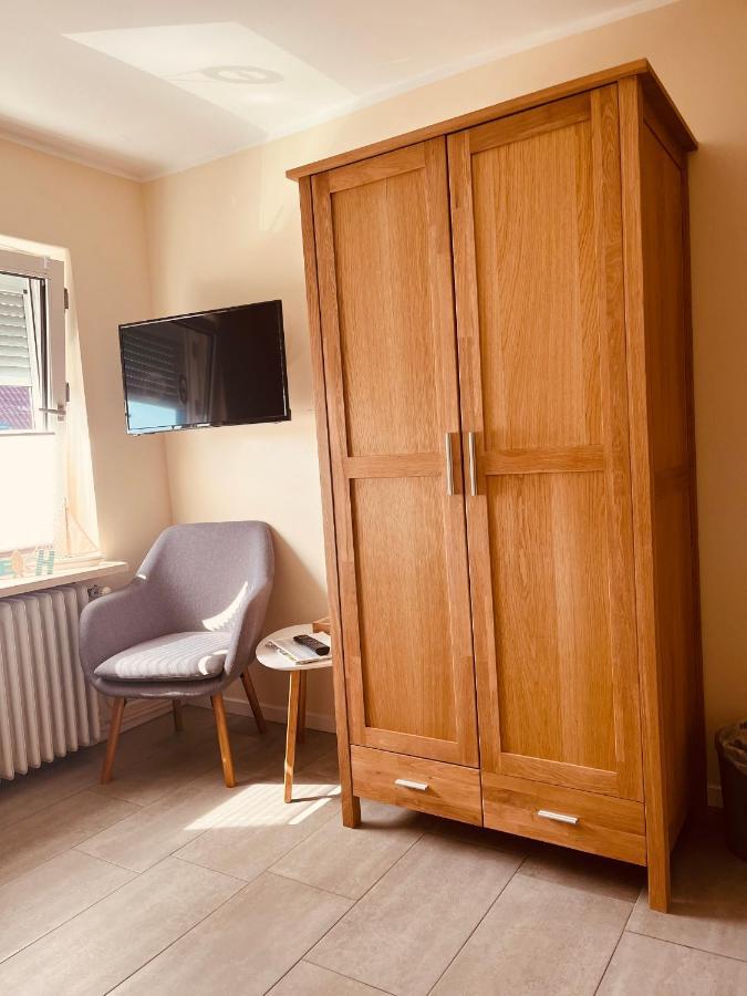 Hotel Pension Garni Haus Am Strand 2 Norddeich  Esterno foto