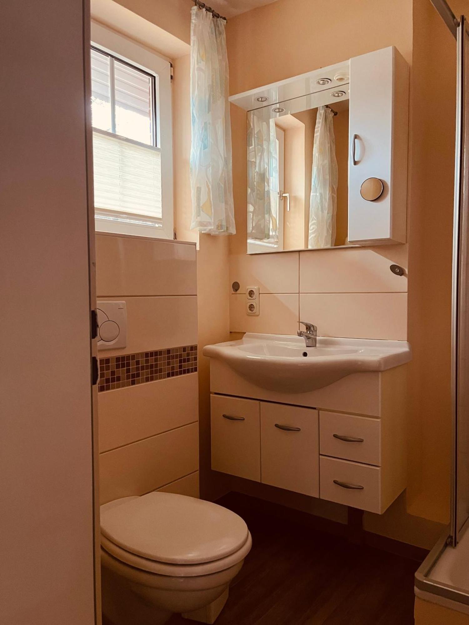 Hotel Pension Garni Haus Am Strand 2 Norddeich  Esterno foto